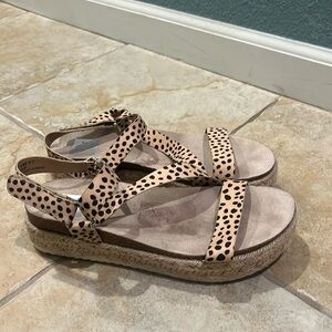 DV printed espadrille sandals 👡